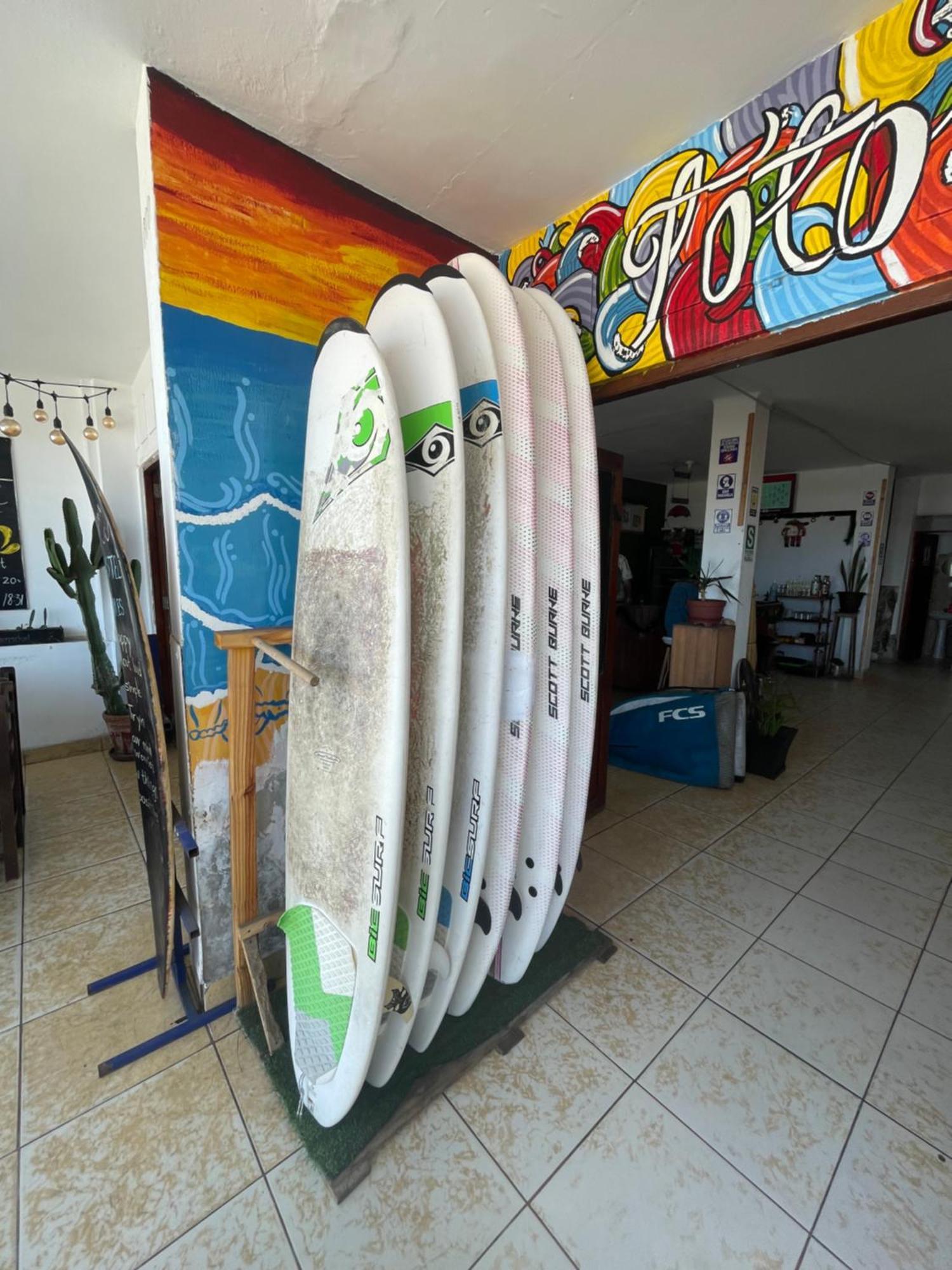 Totora Surf Hostel هوانتشاكو المظهر الخارجي الصورة