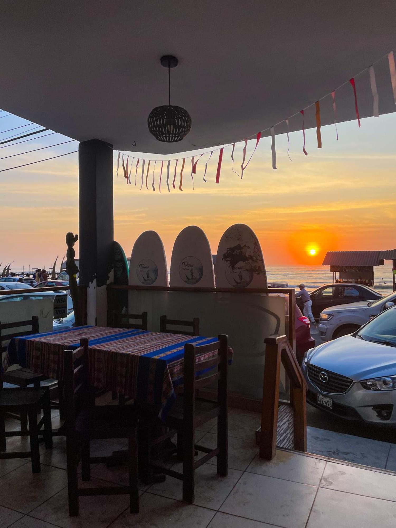 Totora Surf Hostel هوانتشاكو المظهر الخارجي الصورة