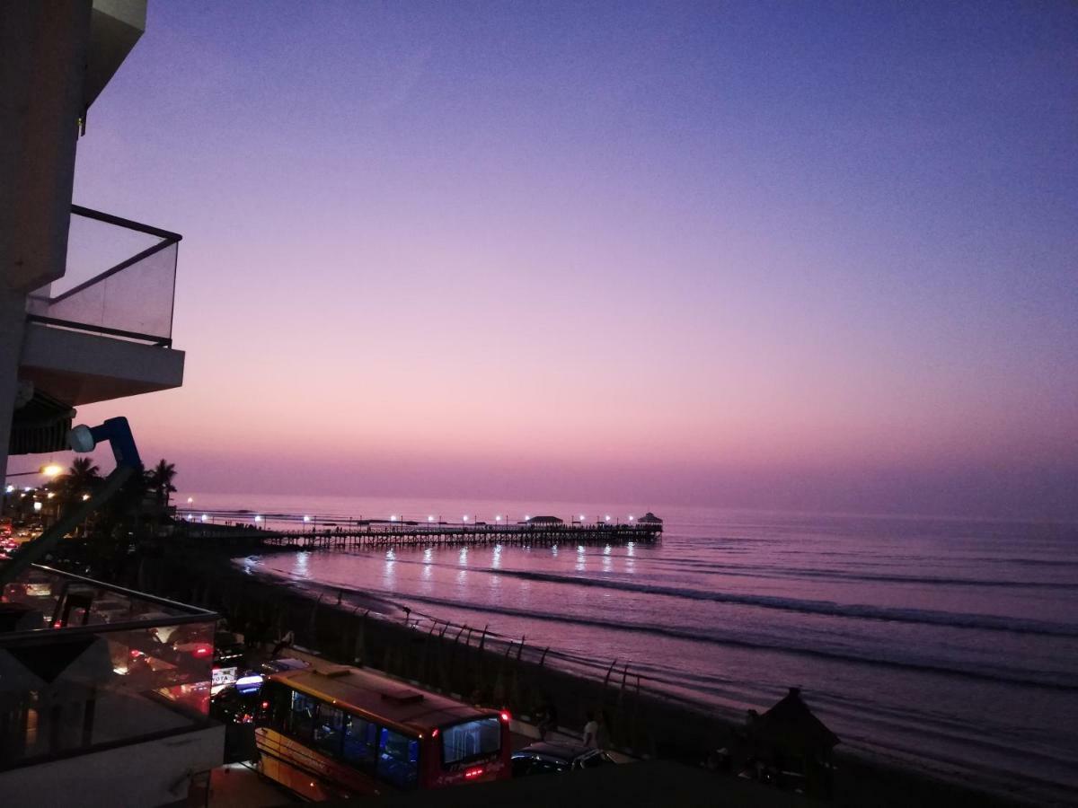 Totora Surf Hostel هوانتشاكو المظهر الخارجي الصورة